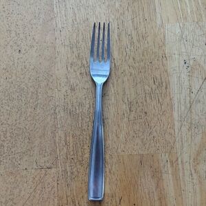 Tomodachi ANSLEIGH 18/10 China Stainless Flatware Single Fork 7.25”